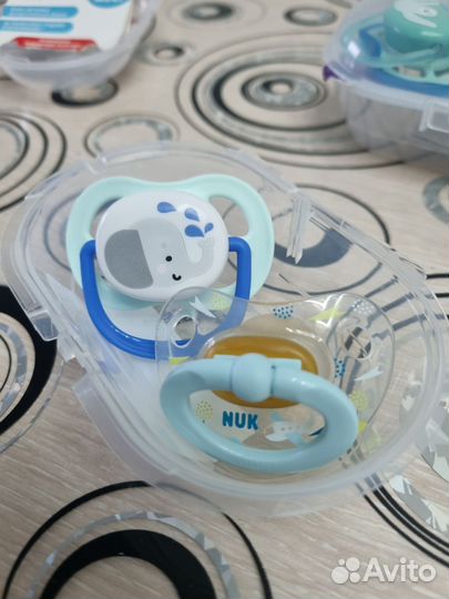 Пустышки Philips Avent и Nuk новые