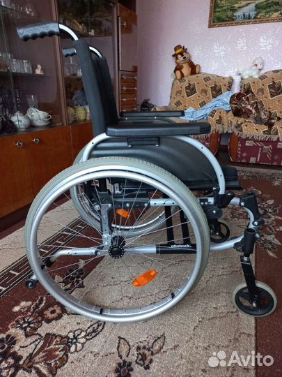 Инвалидная коляска б у 3 месяца