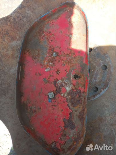 Крышка бардачка минск