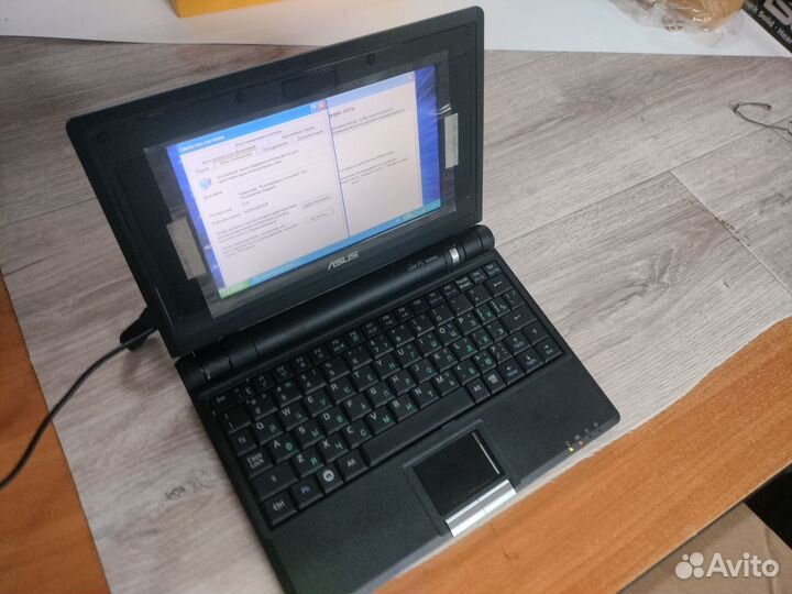 Нетбук asus eee pc 700