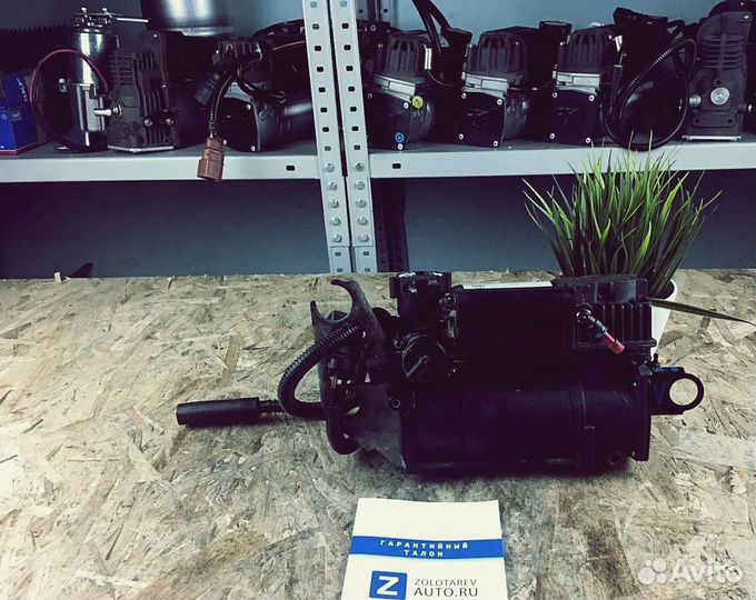 Компрессор пневмоподвески на Туарег Touareg