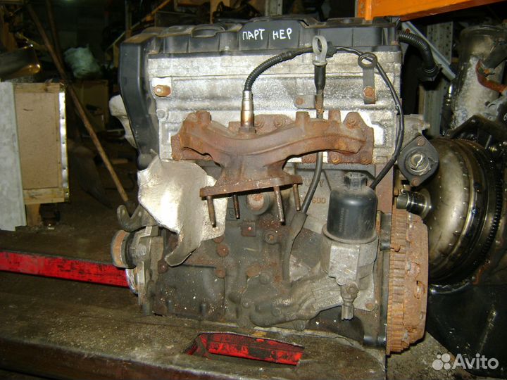 Двигатель Peugeot Partner NFU TU5JP4 мотор бензин