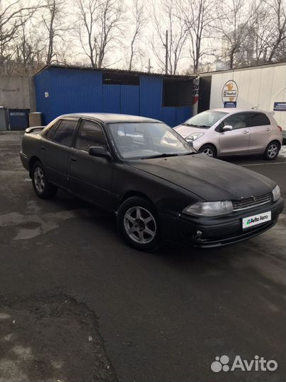 Toyota Camry 1.8 AT, 1993, битый, 300 000 км