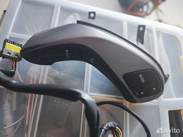 Кнопки на руль Elantra 5