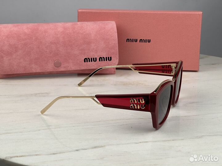 Очки Miu Miu