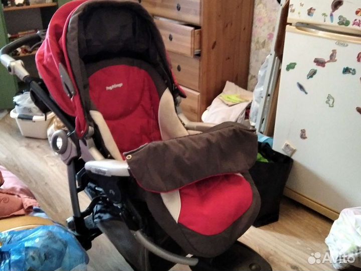 Прогулочная коляска peg perego