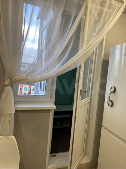 2-к. квартира, 57 м², 9/10 эт.