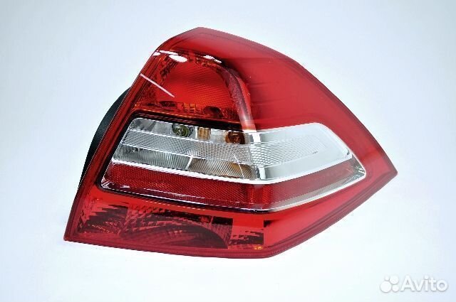 Фонарь наружный правый Renault Megane