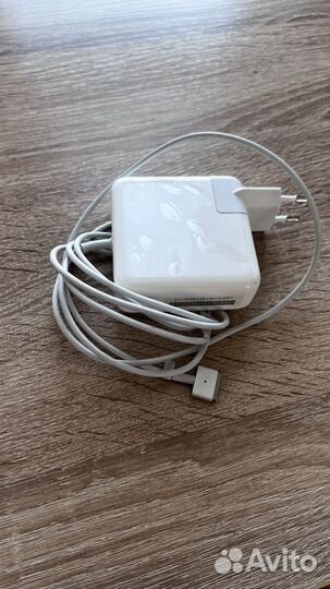 Новая Зарядка для MacBook Apple MagSafe