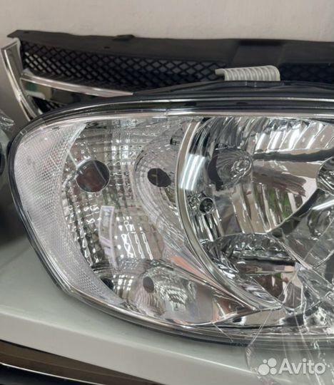 Корея комплект фар Kia Spectra