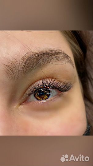Наращивание ресниц /оформление бровей