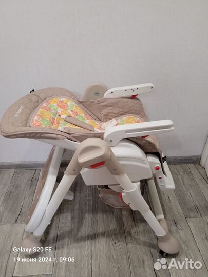 Стульчик для кормления