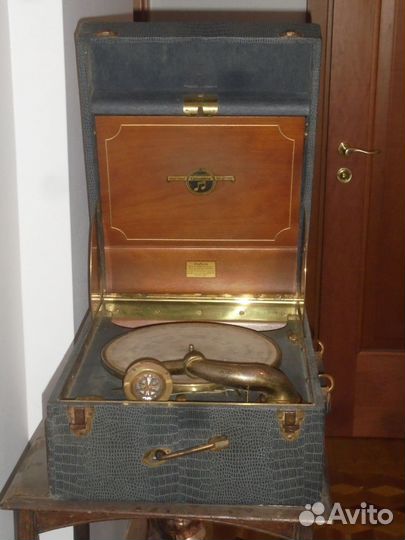 Большой патефон Columbia (США, начало 1930-х гг)