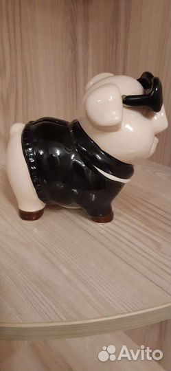 Копилка свинья