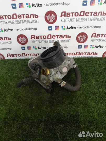 Дроссельная заслонка Opel Astra H 2007 55560398