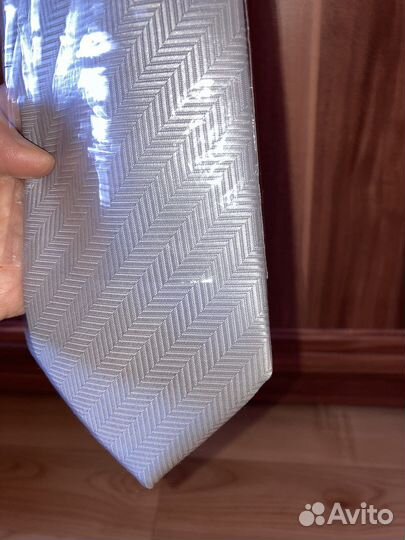 Галстук новый