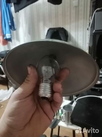 Верхния часть советской лампы