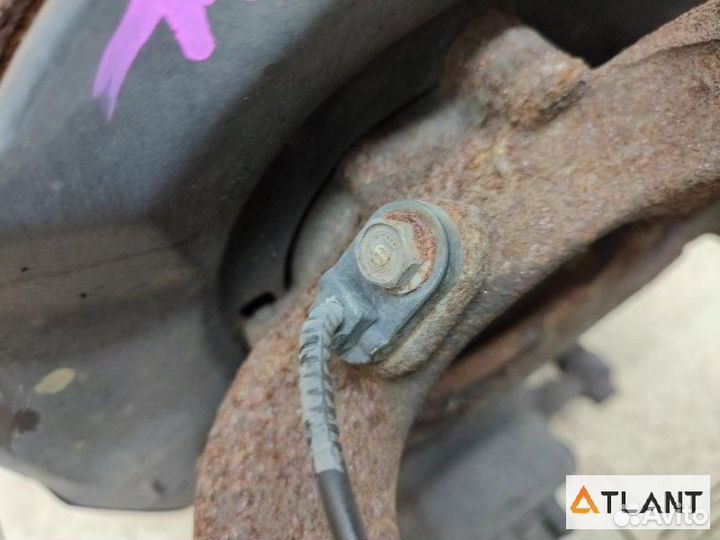 Ступица передняя правая honda FIT