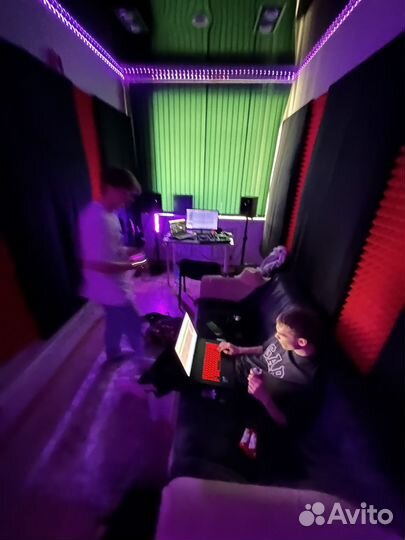 Студия звукозаписи и сведения