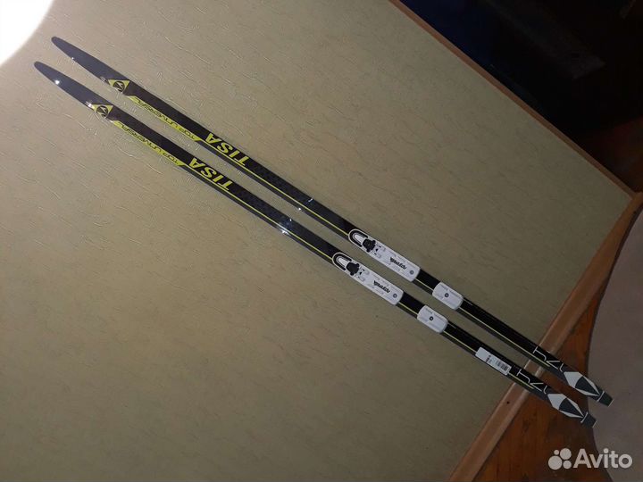 Беговые лыжи Tisa Top Universal на базе Fisher