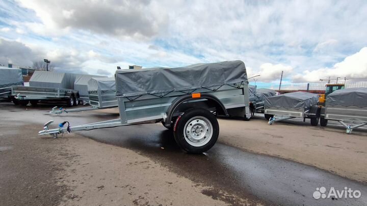 Легковой прицеп длиной 1,7 метра