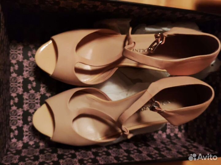 Босоножки женские 36 размер