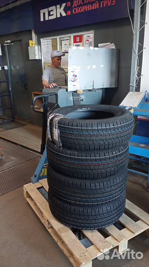 Viatti Bosco A/T V-237 235/65 R17