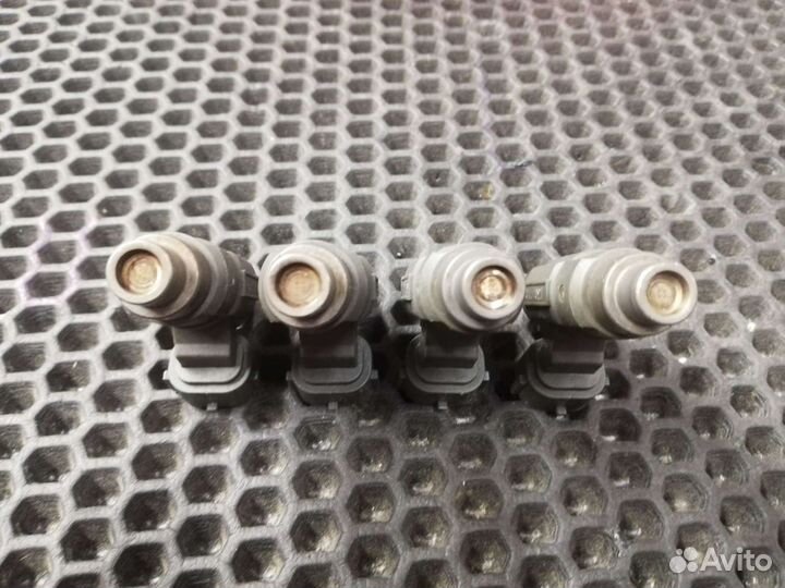 Форсунки топливные лансер9 1,3