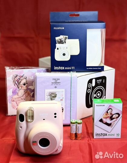 Instax mini 11 + пленка + набор