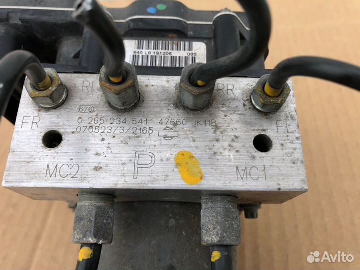 Блок abs Infiniti G35 G35X G35Xs V36 VQ35HR 2007