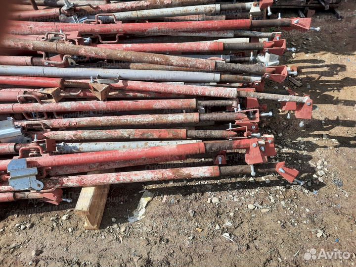 Подкосы для опалубки