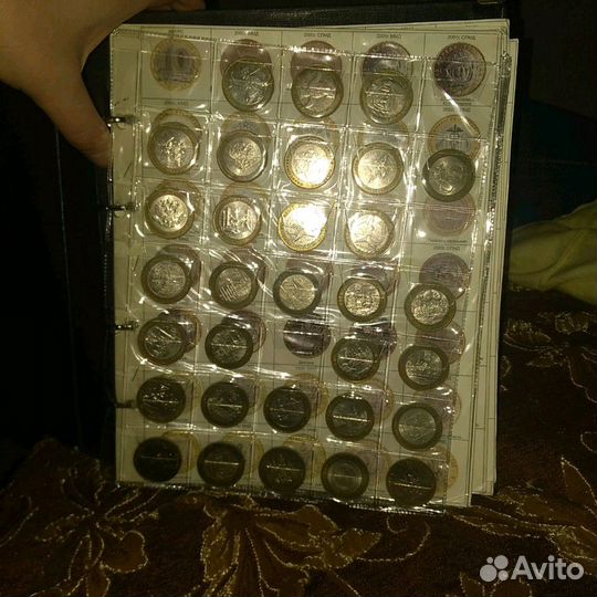 Памятные монеты России