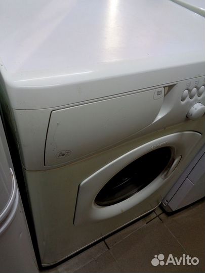 Стиральная машина Ariston