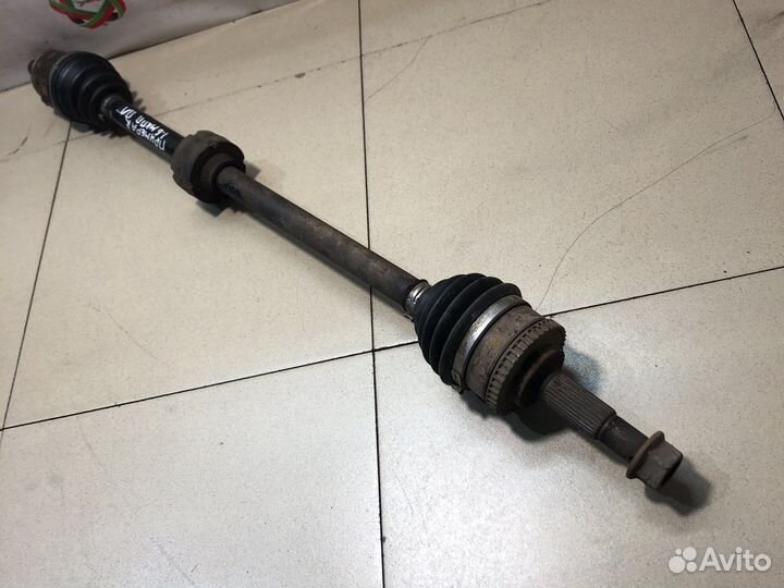 Nissan Primera P12 1.6 МКПП Правый привод