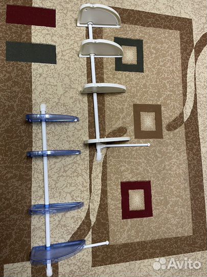 Угловая полка в ванную