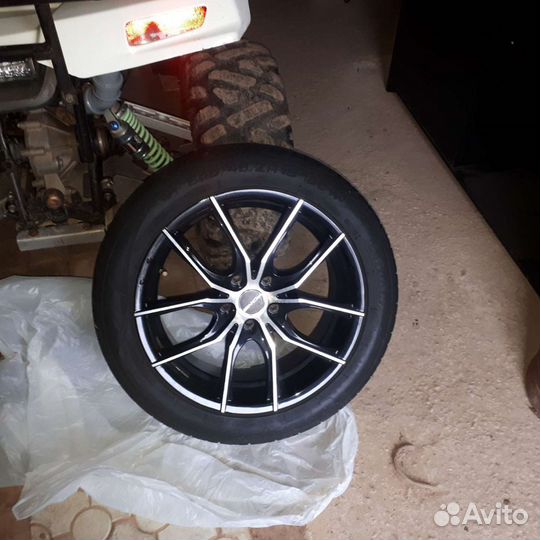 Tigar UHP Ultra High Performance 245/45 R18