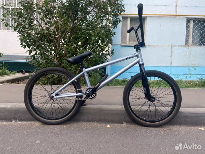 Bmx format 3215