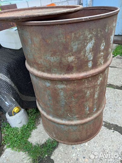 Плитка тротуарная 50х50,теплица, бочка