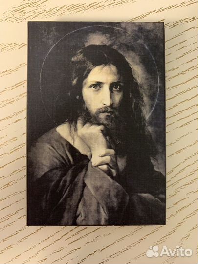 Иконы Иисуса Христа на доске
