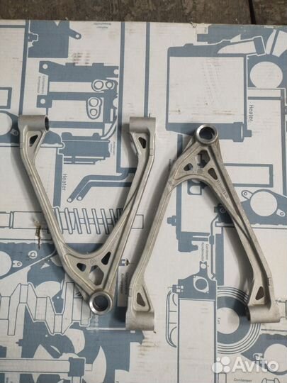 Передний верхний рычаг Polaris