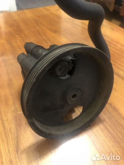 Насос гидроусилителя руля