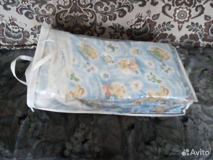 Бортики в детскую кроватку