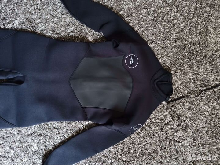 Гидрокостюм Новый