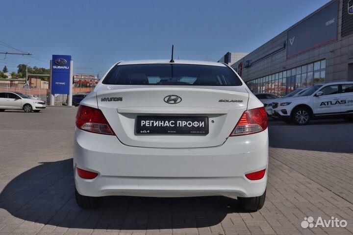 Hyundai Solaris 1.6 AT, 2011, 219 677 км