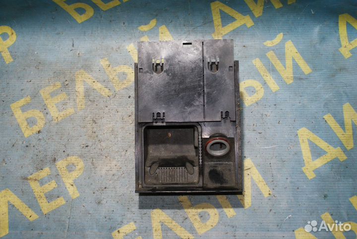 Пепельница Volkswagen Bora