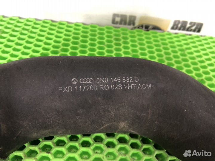 Патрубок интеркулера Volkswagen Tiguan