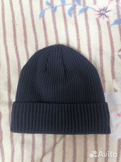 Шапка новая