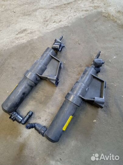 Насос омывателя фар Вольво С40 В50 Ц30