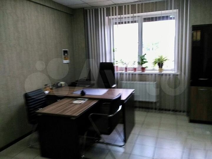 Офис, 23.6 м², центр