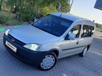 Opel Combo 1.6 MT, 2005, 383 000 км, с пробегом, цена 750 000 руб.